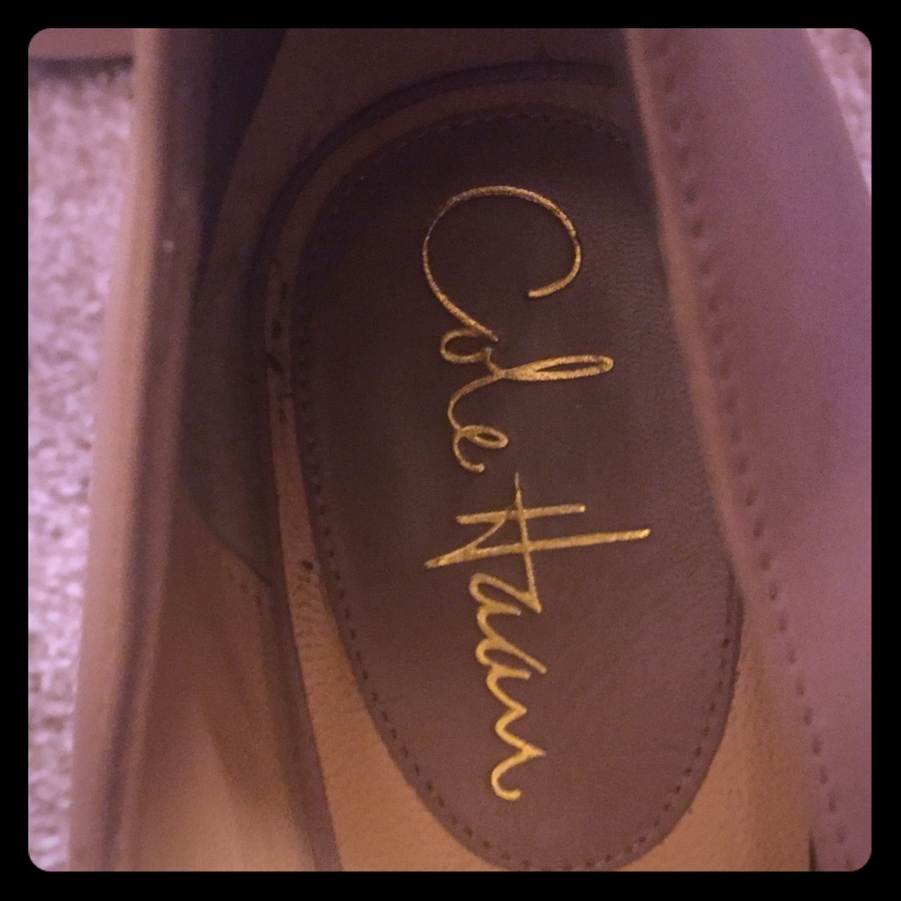 Cole Haan Classic Nude Pumps only worn once